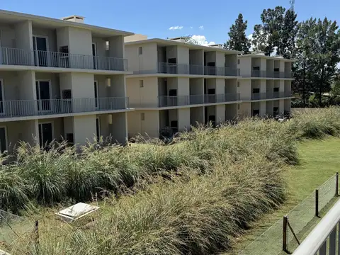 Departamento en Venta en La Lonja, USD 150.000
