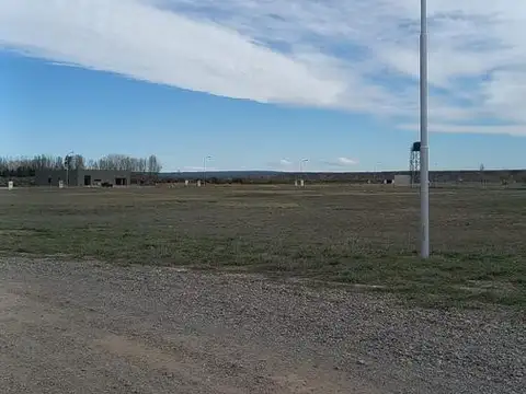 VENTA LOTE FRENTE RUTA 22