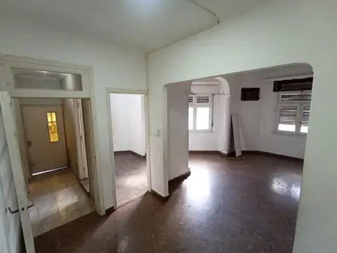 Nicasio Oroño 2100, Piso PB