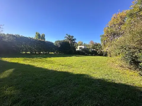 Terreno en Venta en Barrio Villa Rosa, USD 72.000