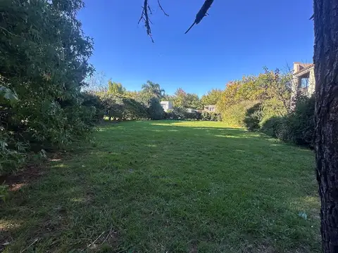 Terreno en Venta de 887,0 m2