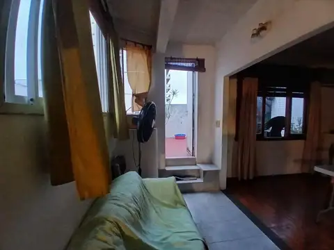 Depto Tipo Casa en Venta en Agronomía, USD 76.000