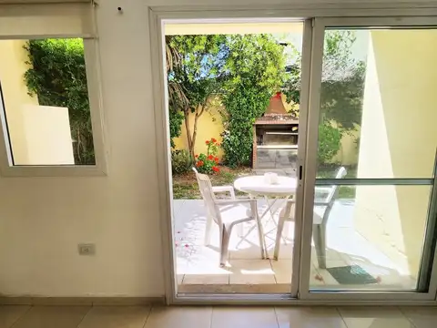CASA 3 AMBIENTES EN VENTA EN MONTE GRANDE