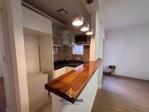 Montevideo 400, Piso 2