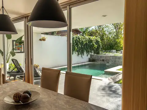 Casa 3 ambientes con 2 baños
