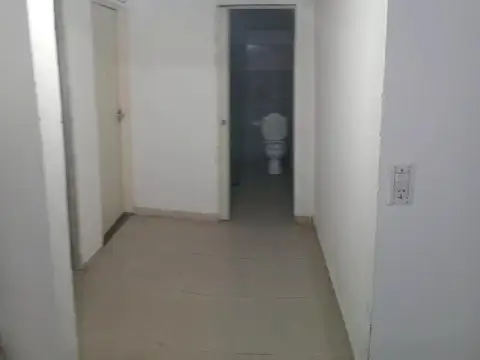 Casa en venta - 2 Dormitorios 1 Baño - Cochera - 120Mts2 - Rafael Castillo