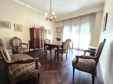 Av. Patricios 25 , Piso 1