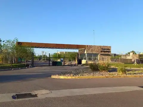 Depto Tipo Casa en Venta en Maipu, USD 89.000