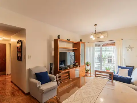 Dean Funes 700, Piso 2