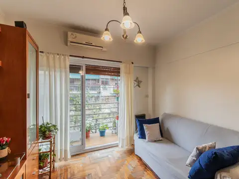 Departamento en Venta en Balvanera, USD 109.000