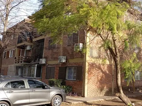 Departamento de 3 ambientes en Barrio Autónomos II – El Jagüel | Excelente Ubicación