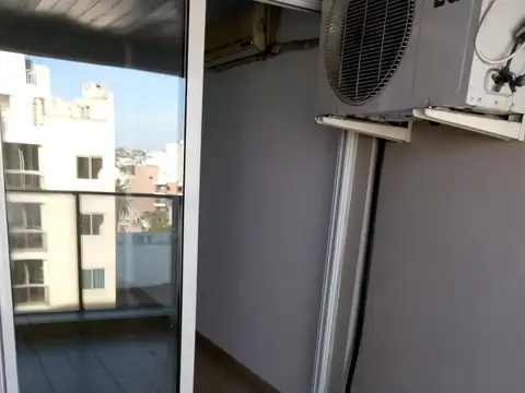 SE ALQUILA HERMOSO DPTO DE 2 DORM EN GENERAL PAZ