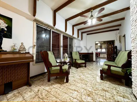 Casa en Venta en Martín Coronado, USD 169.000