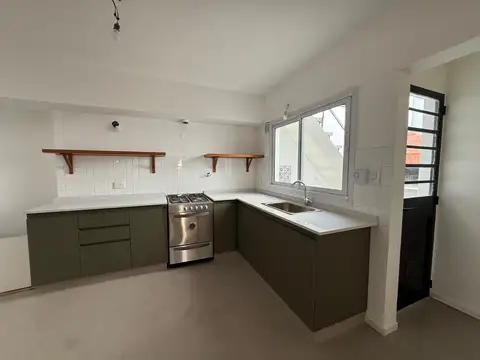 Depto Tipo Casa en Venta 30 años