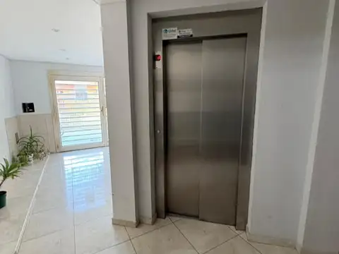 Zavatarro 4200, Piso 3