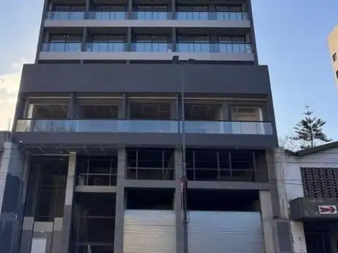 Local en Alquiler en Remedios de Escalada, $ 2.500.000
