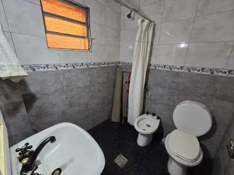 Depto Tipo Casa en Alquiler de 2 ambientes