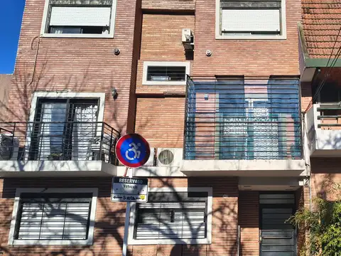Departamento cuatro ambientes en Paternal