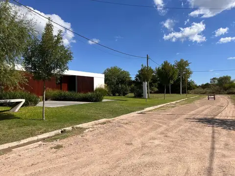 Barrio Don Guido 139 y 509, lotes en venta en Hernández
