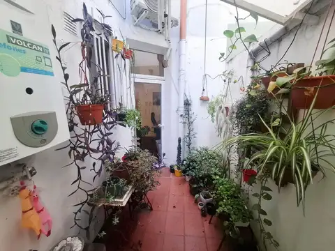 Venta - Departamento 3 Ambientes con Patio en Boedo