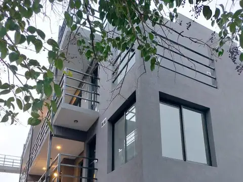 Horacio Julian 878 , Piso 2