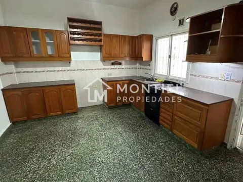 Casa en Alquiler 40 años