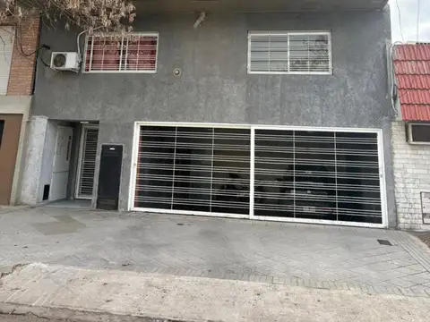 Monoambiente con patio