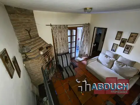 Casa en Venta con 1 cochera