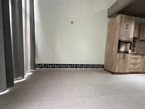 Depto Tipo Casa en Alquiler de 2 ambientes