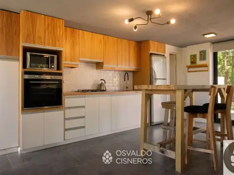 Casa en Alquiler Temporal con 1 cochera