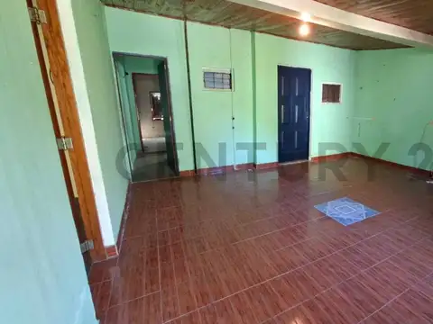 Casa 4 ambientes con 1 baño