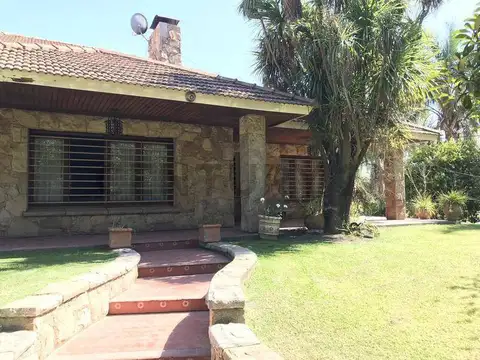 presidente peron 500, Piso 0