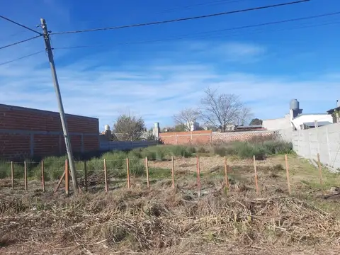 Lote en venta Melchor Romero