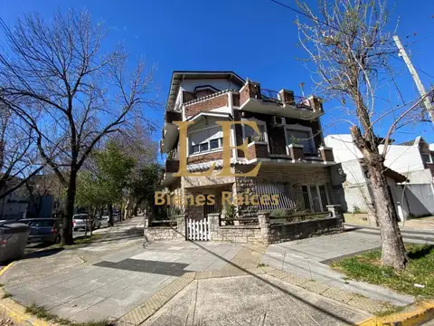 Venta de casa, Villa Devoto Apto Crédito