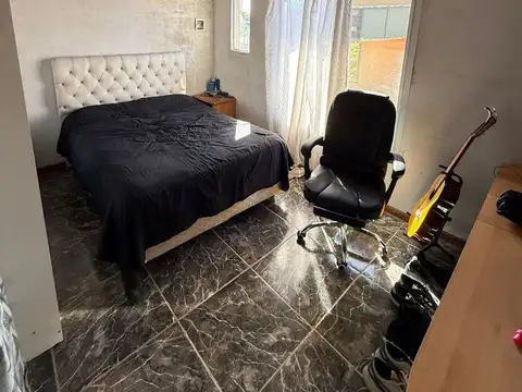 Casa 3 ambientes con 2 baños