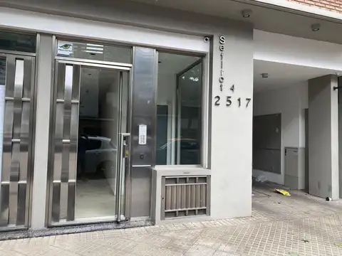 VENTA Cochera cercanía a Oroño y Pellegrini en Barrio Lourdes