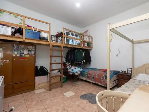 VENTA CASA MULTIFAMILIAR 7 AMBIENTES VILLA LUGANO
