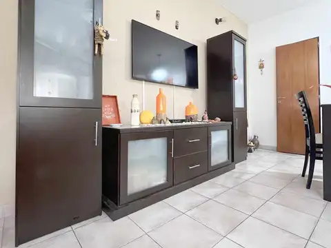 Rioja y Gutenberg - Casa de 3 Dormitorios.