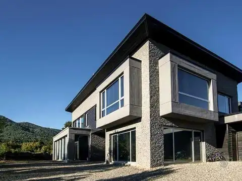 Residencia de lujo en Arelauquen Golf & Country Club - Bariloche