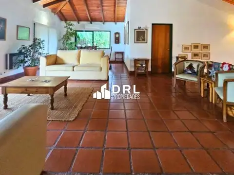 Casa en Venta de 5 dormitorios