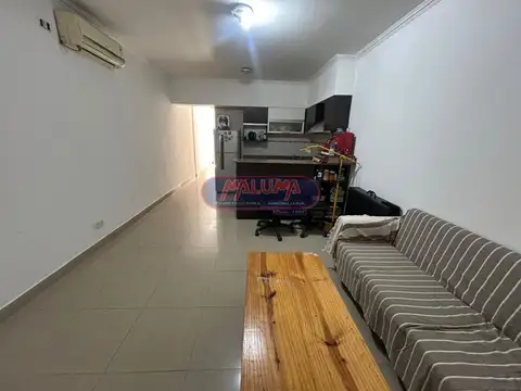 Depto Tipo Casa en Venta en Liniers, USD 95.000