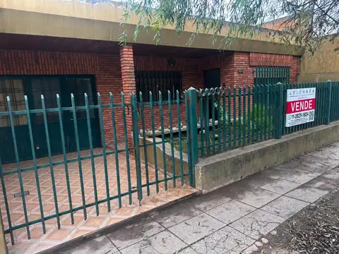 Venta Casa 3 ambientes en Jose C. Paz Apta Credito