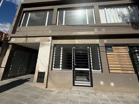 VENTA DE MONOAMBIENTE PLANTA BAJA