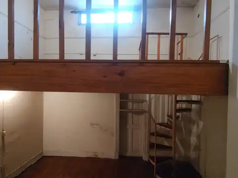 PH Vivienda Multifamiliar 3 y 2 Ambientes en Planta Baja Muy Buen Estado