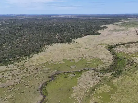 Campo en San Jaime De La Frontera