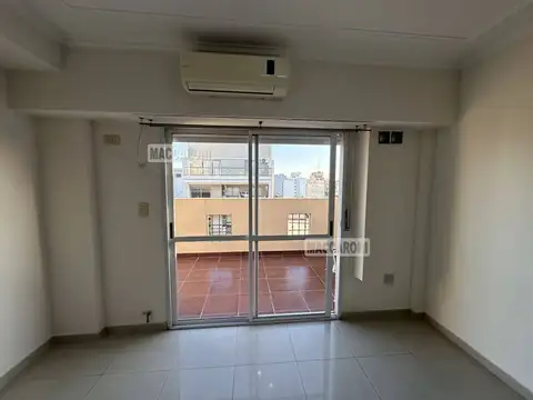 Departamento en Alquiler en Mataderos, $ 800.000
