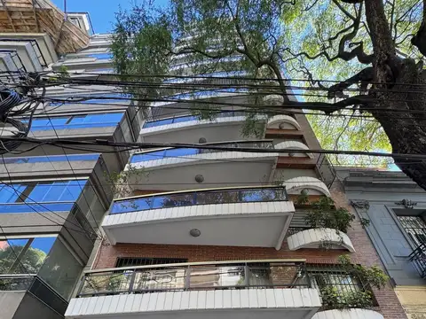 Excelente departamento en alquiler  en lo mejor de Caballito de 3 ambientes con cochera