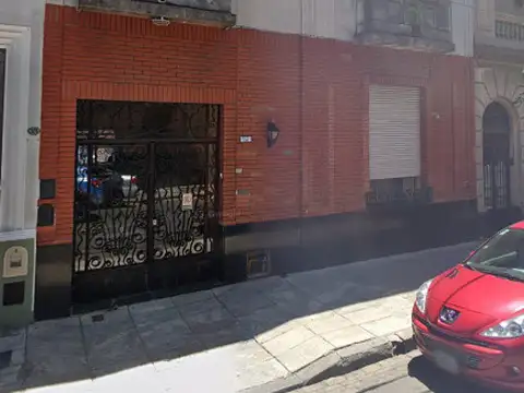 Terreno en Venta en Flores, USD 270.000