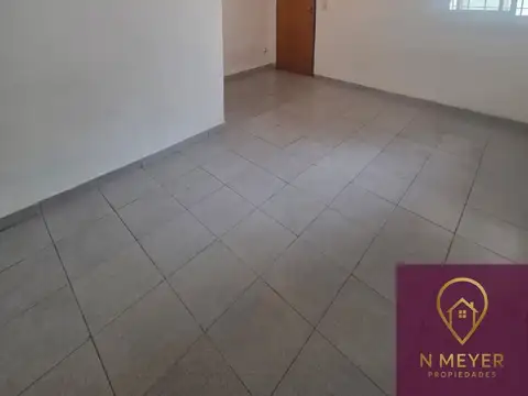 Departamento en Alquiler en Bella Vista, $ 450.000
