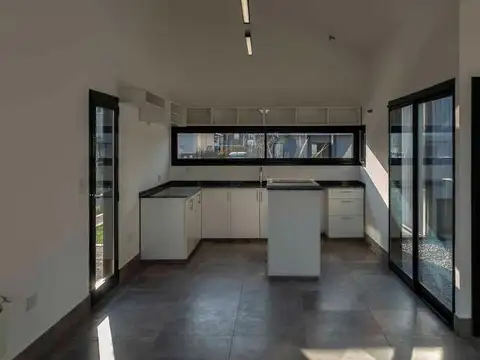 RBS. Oportunidad! Casa a estrenar en Santa Elena, Pilar del
